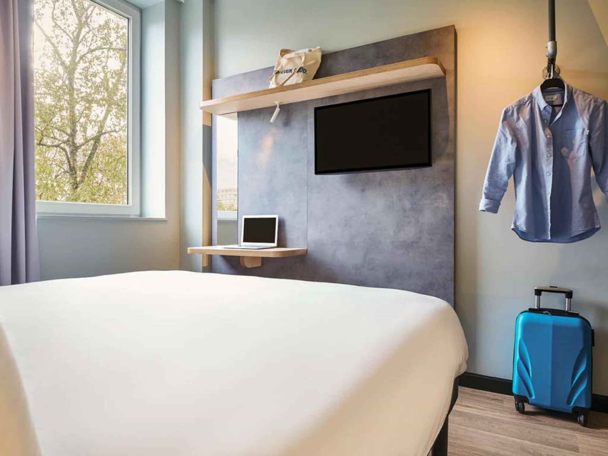 Ibis Budget Poitiers Nord Futuroscope Chasseneuil-du-Poitou Exterior photo